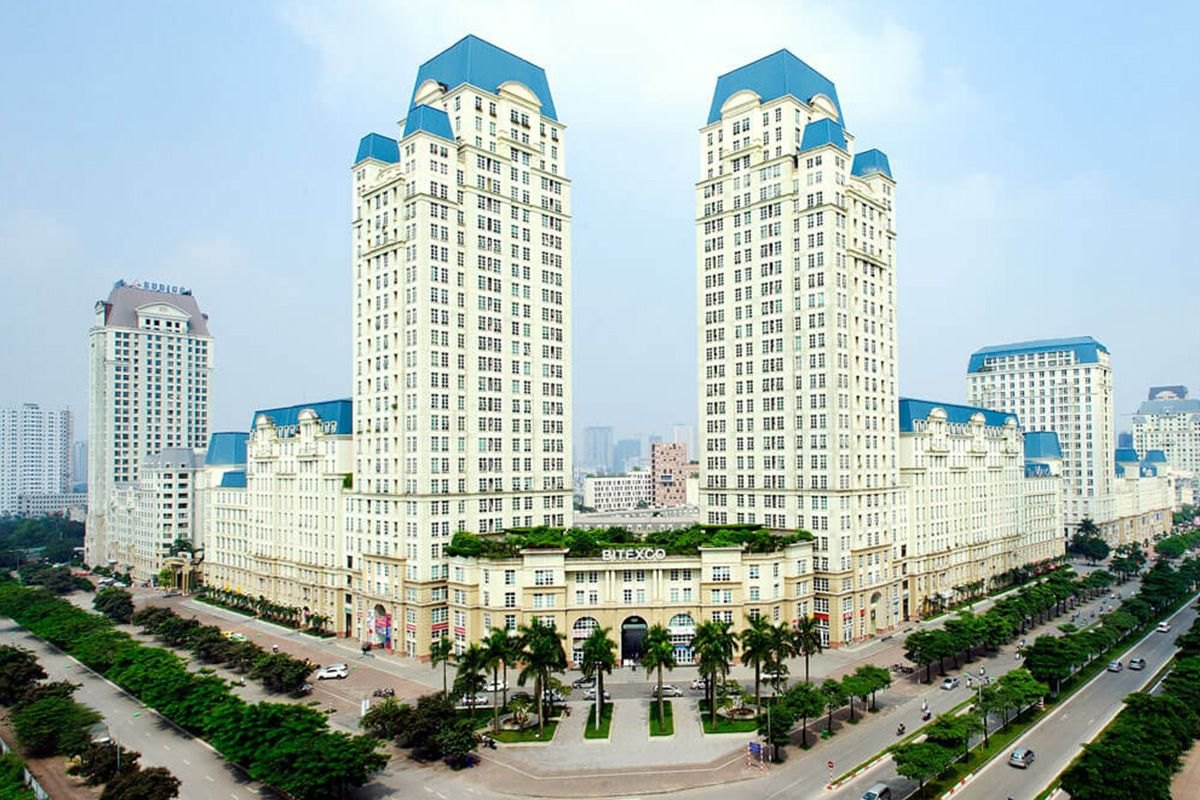 The Manor Ha Noi, Me Tri Street