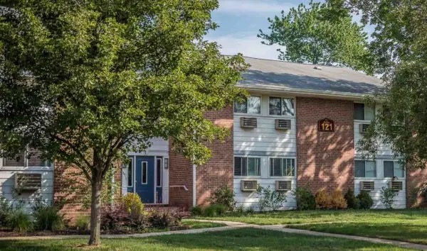 Carlton Apartments, 125-A2 West Farrell Avenue, Ewing, NJ 08618