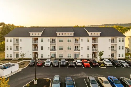 Fallbrook Flats, 3889 E Market St, York, PA 17402
