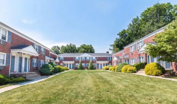 Nutley Manor, 33 Yale Street- Apt A, Nutley, NJ 07110