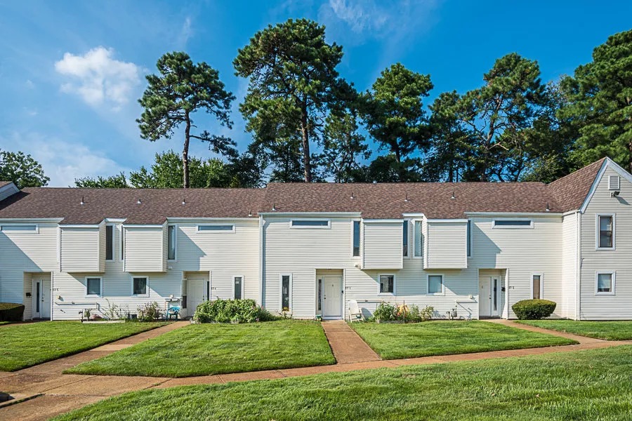 Ocean Park Village, 70 Pinehurst Dr, Lakewood, NJ 08701