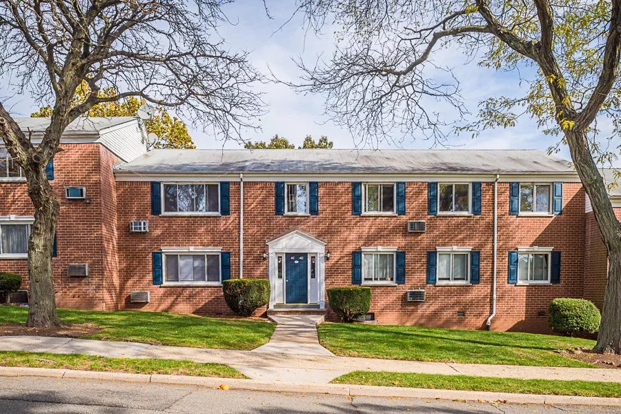 Orchard Gardens, 260 S 11th Ave, Highland Park, NJ 08904