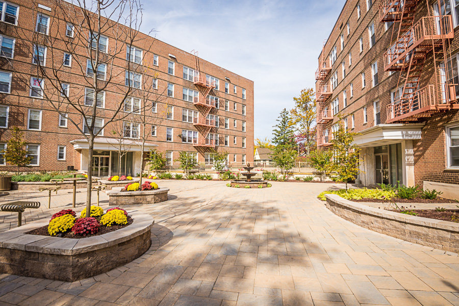 Parktowne Apartments, 11 Raritan Ave, Highland Park, NJ 08904