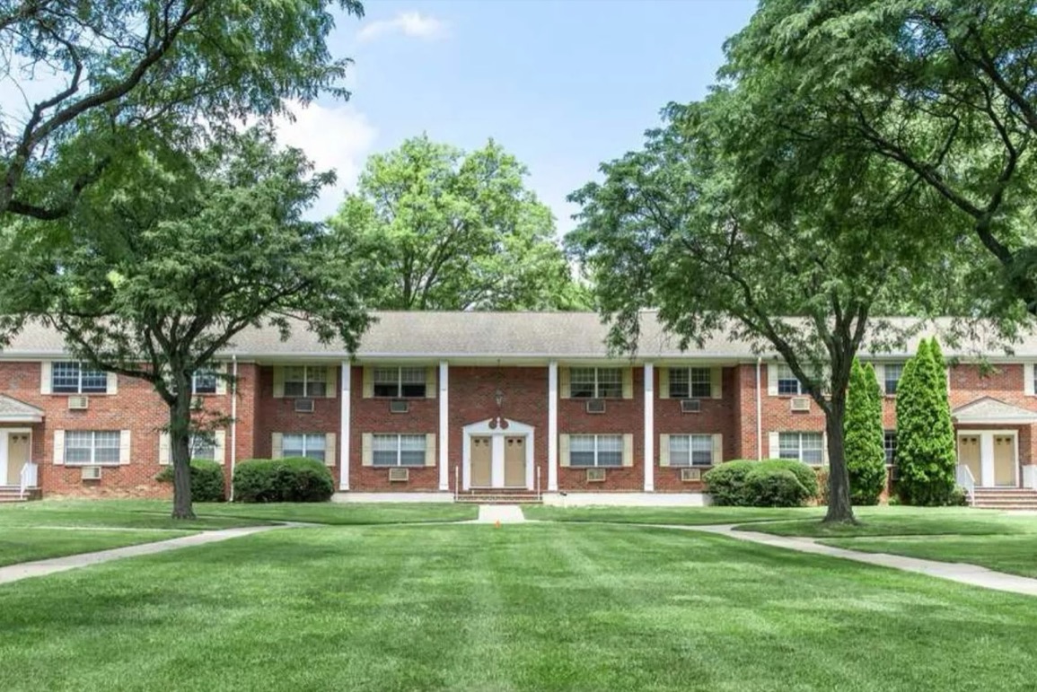 Royal Gardens, 85 Tices Lane, East Brunswick, NJ 08816