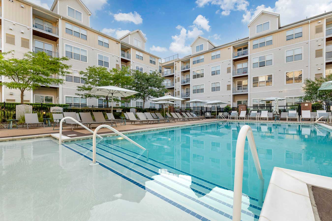 Volair Wesmont, 100 Rosie Square, Wood-Ridge, NJ 07075