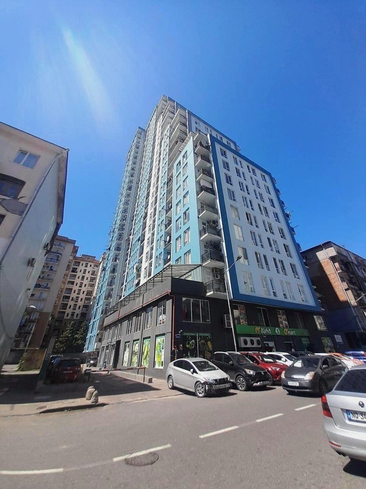 Luxor Batumi, ул. Эквтиме Такаишвили, 58, Батуми