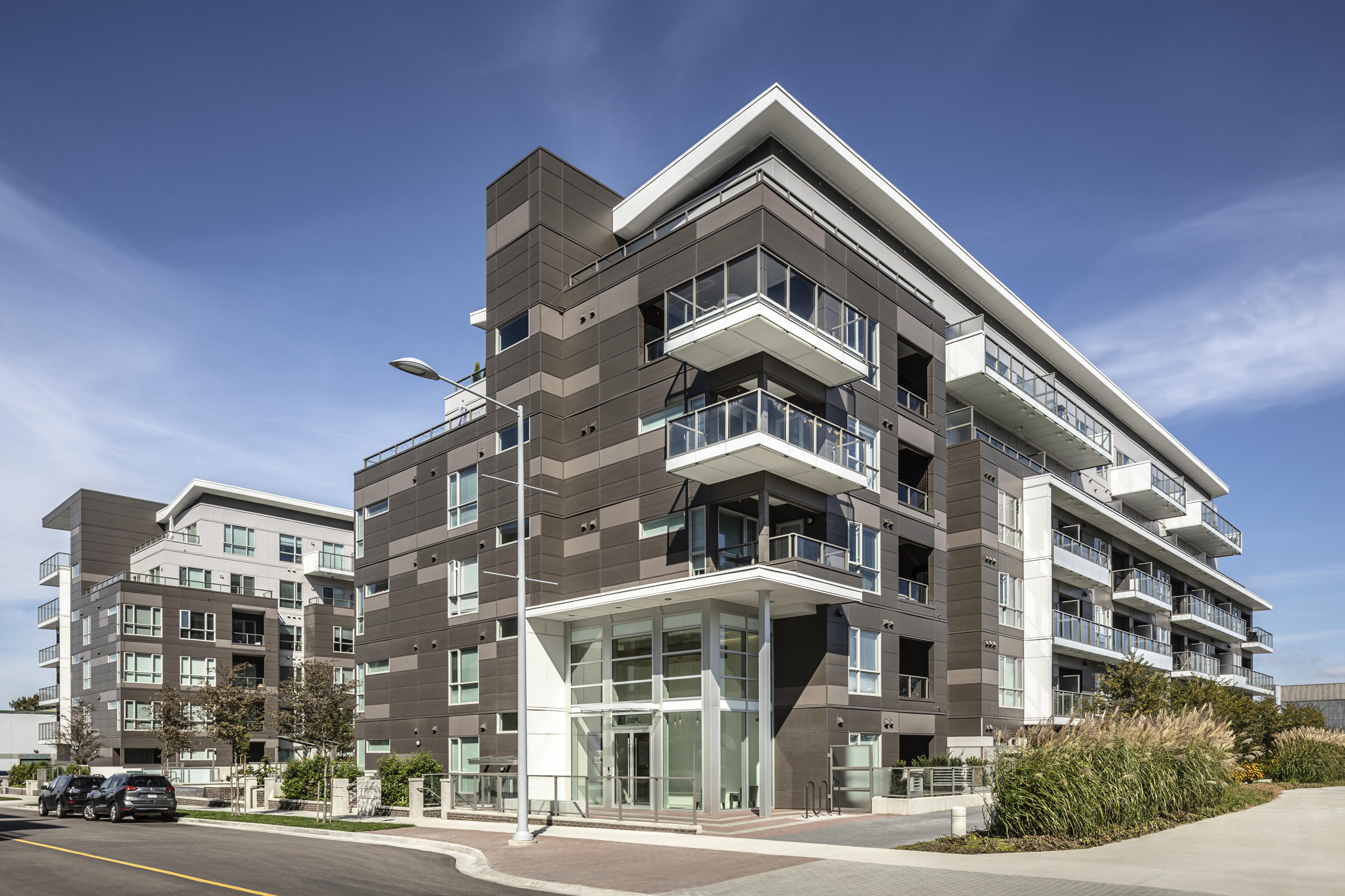 Riva Residences, 7771 Alderbridge Way, Richmond, BC V6X 0W7