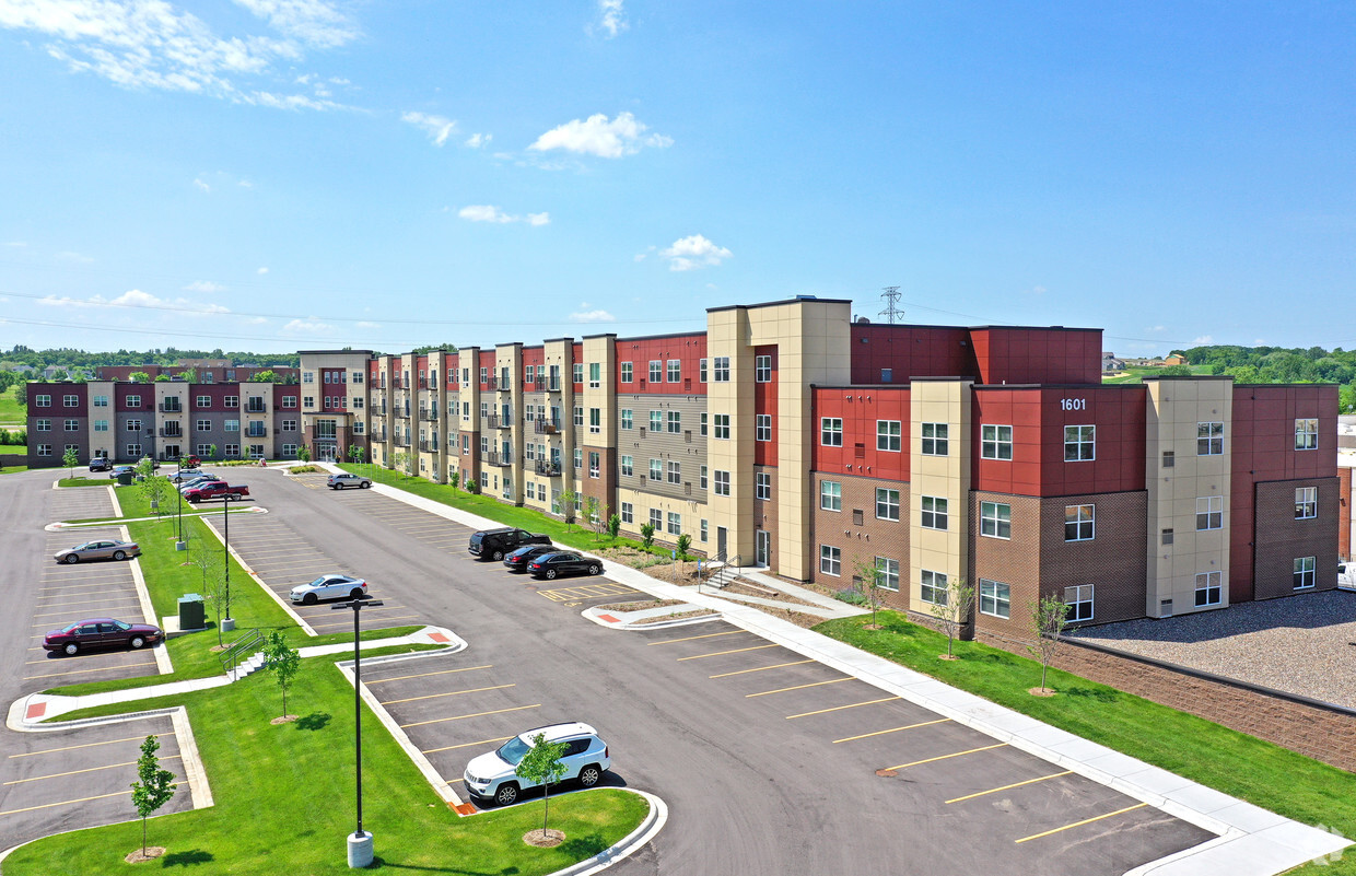 The Sixton Apartments, 1601 Harvest Lane, Shakopee, MN 55379